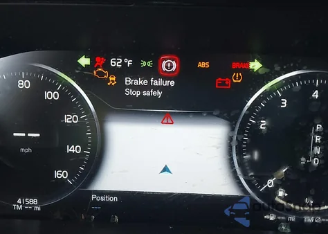 2021 Volvo Xc60 T5 Momentum z USA, uszkodzony, nr VIN YV4102DK2M1685207